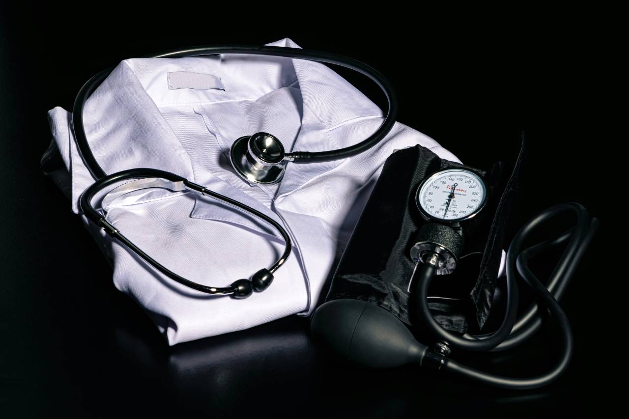 Emergency Medicine Protocols: Dr. Gaytán Explains Cardiac Safety During Ibogaine